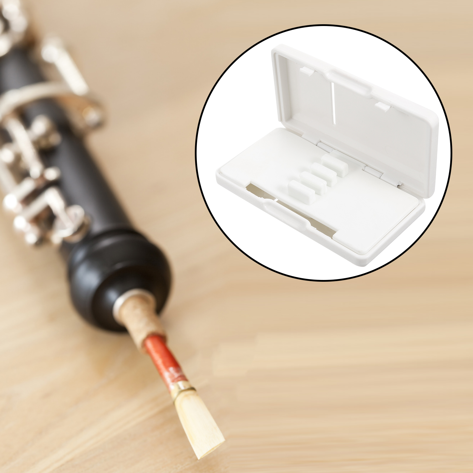 Reed Box Case with Plastic Obo - đánh giá và giá Musical Instrument Oboe