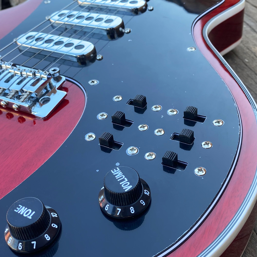 Custom Brian May Red Electric  - đánh giá và giá Dobro Resonator Guitar