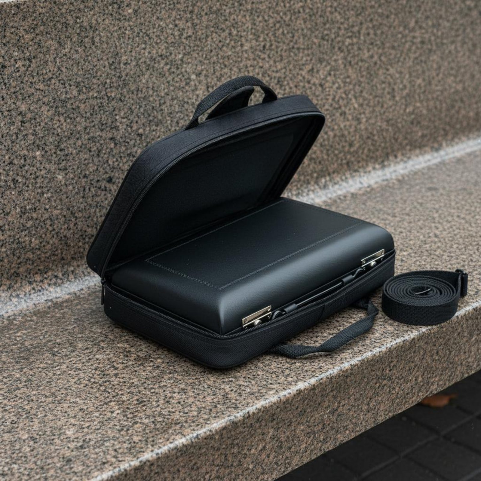 Oboe Carrying Case Luxurious L - đánh giá và giá Musical Instrument Oboe